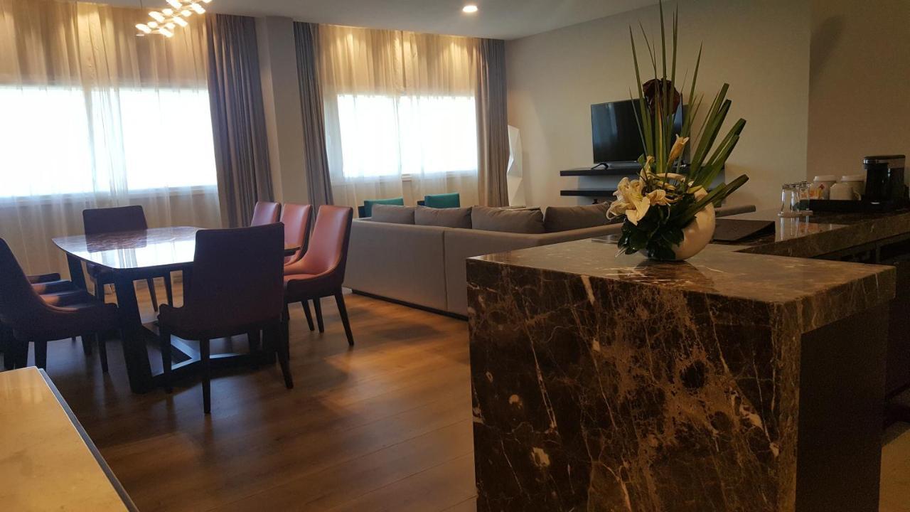 Radisson Hotel Santa Cruz Santa Cruz de La Sierra Bagian luar foto