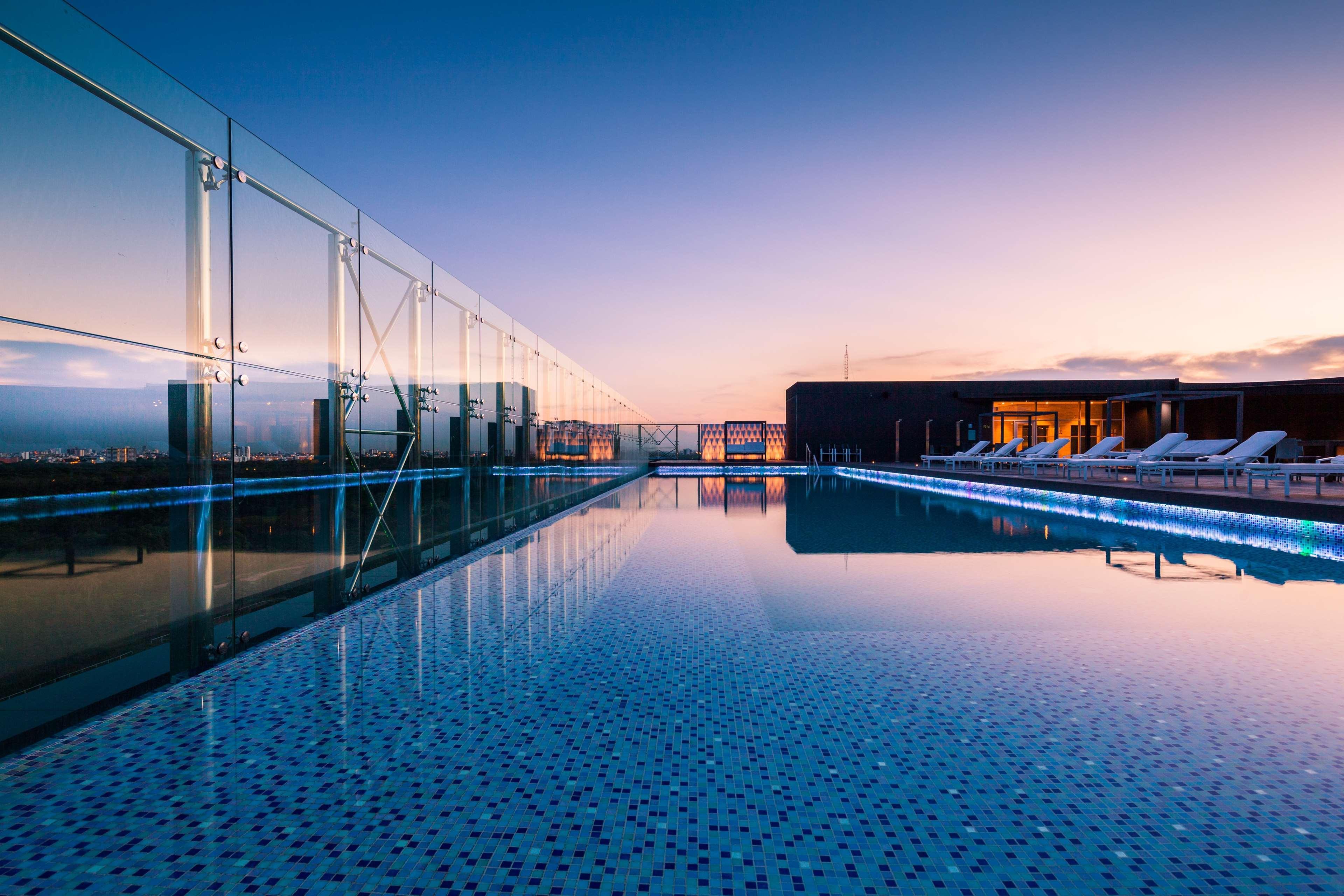 Radisson Hotel Santa Cruz Santa Cruz de La Sierra Bagian luar foto