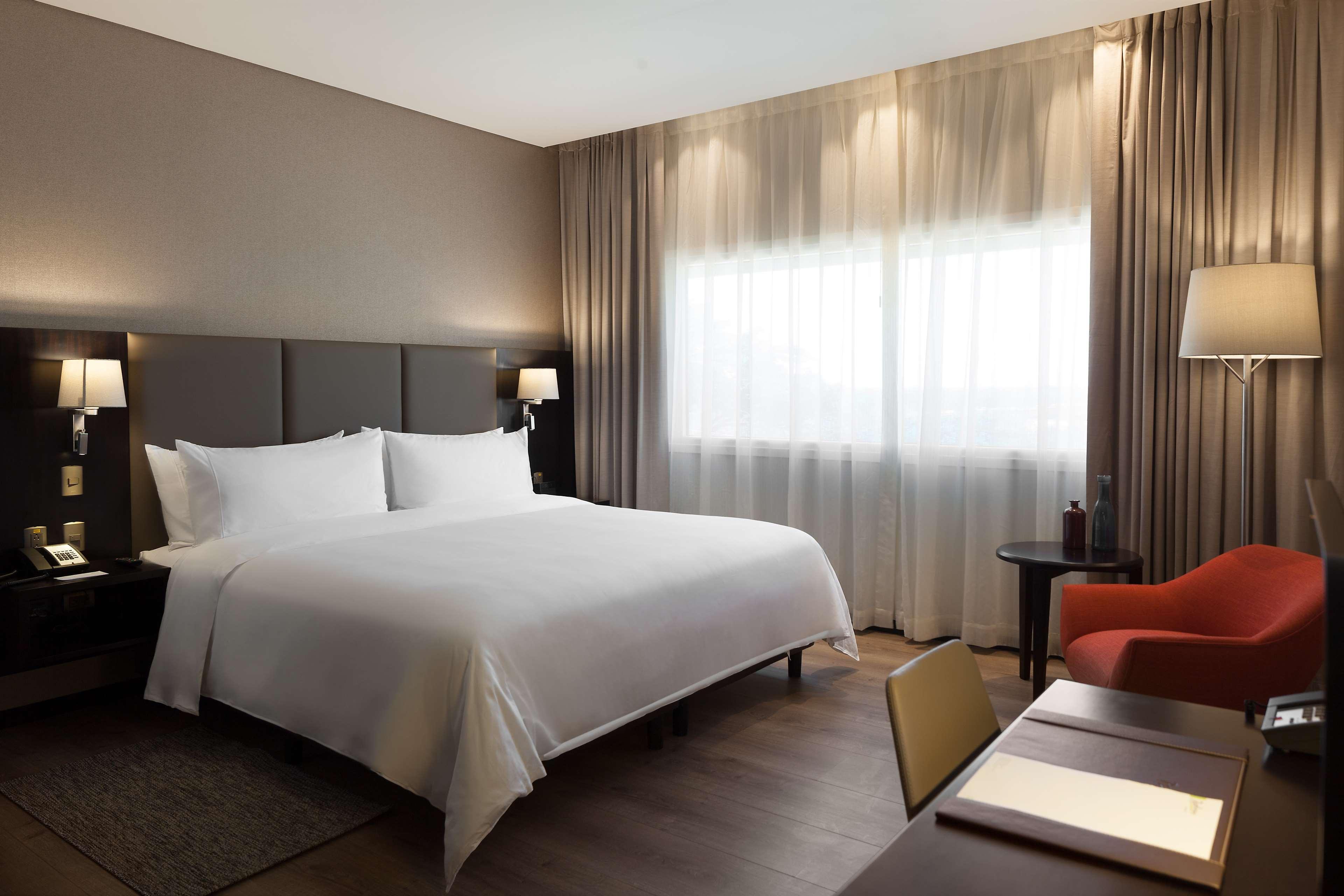 Radisson Hotel Santa Cruz Santa Cruz de La Sierra Bagian luar foto