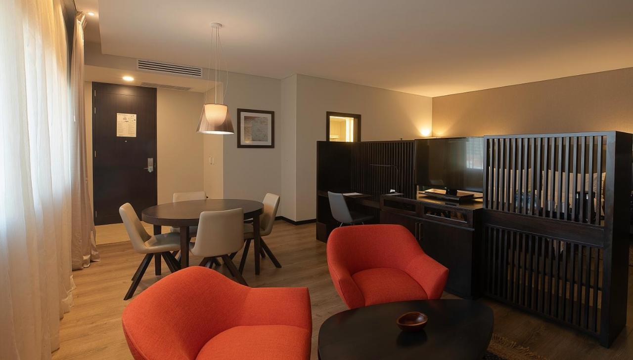 Radisson Hotel Santa Cruz Santa Cruz de La Sierra Bagian luar foto